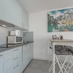 Ocean View In Park Royal I