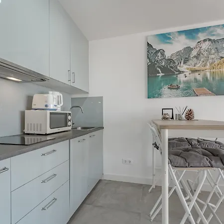 Ocean View In Park Royal I