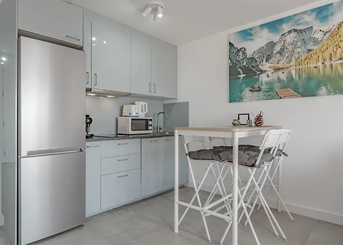 Ocean View In Park Royal I