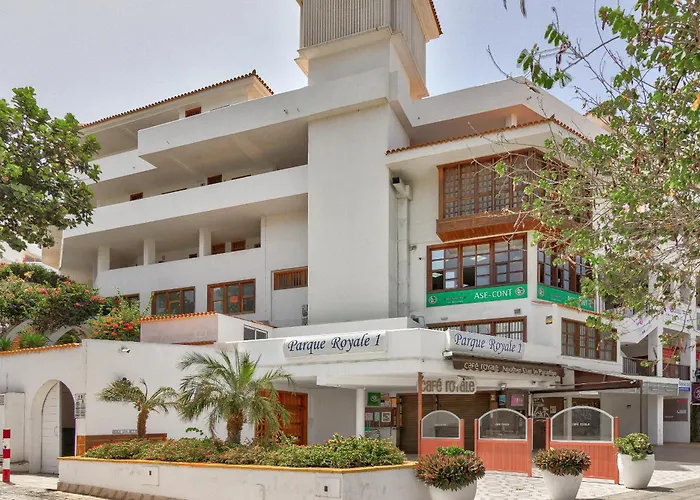 Апартаменты Ocean View In Park Royal I *